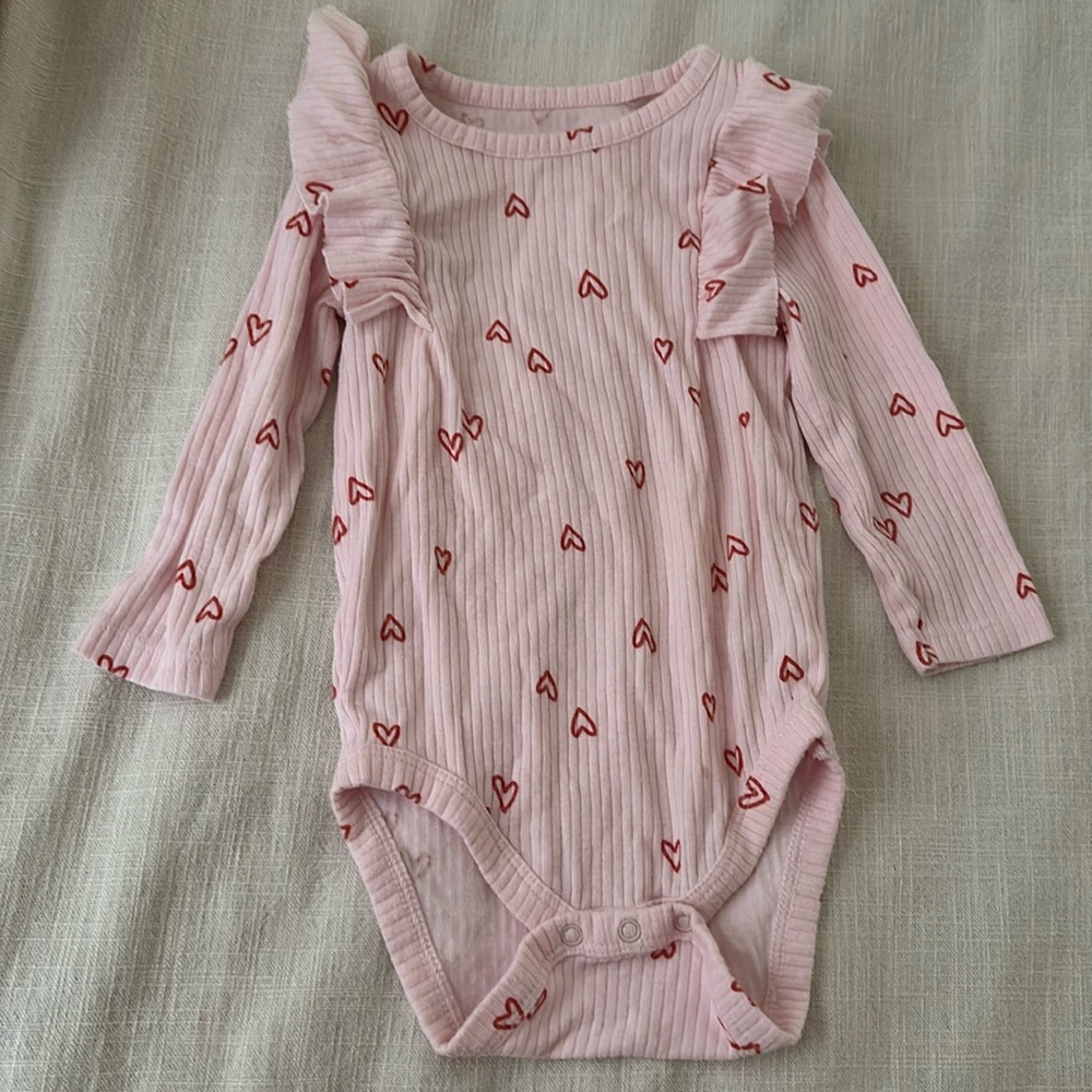 Cat & Jack heart onesie
